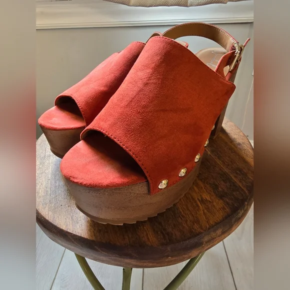 Wonderly Terracota Oakly Suede Block Heel Women's Rust Platform Sandals Size 8 - Picture 3 of 13